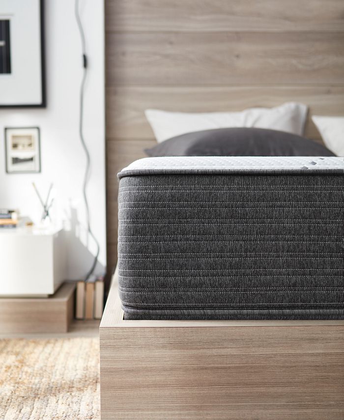Corner view of the Beautyrest Hybrid BRX1000-IP Medium mattress