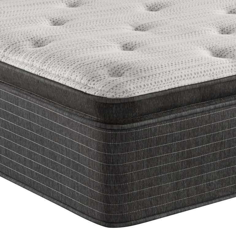 Corner view of the Beautyrest Silver BRS900 Medium Pillow Top mattress