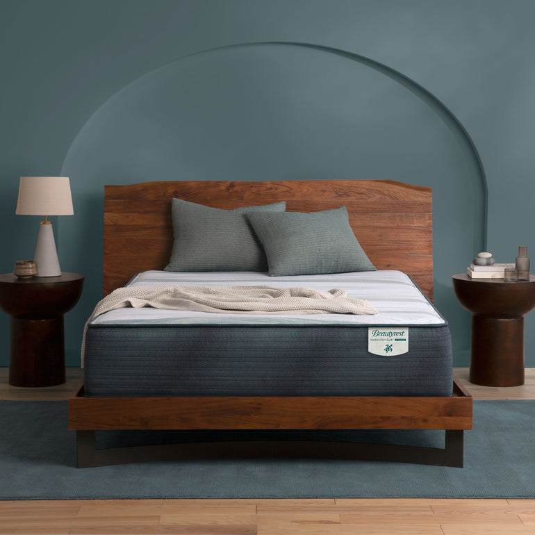 A Beautyrest Harmony Lux Hybrid mattress in a bedroom|| series: Premier Ocean View Island || feel: firm