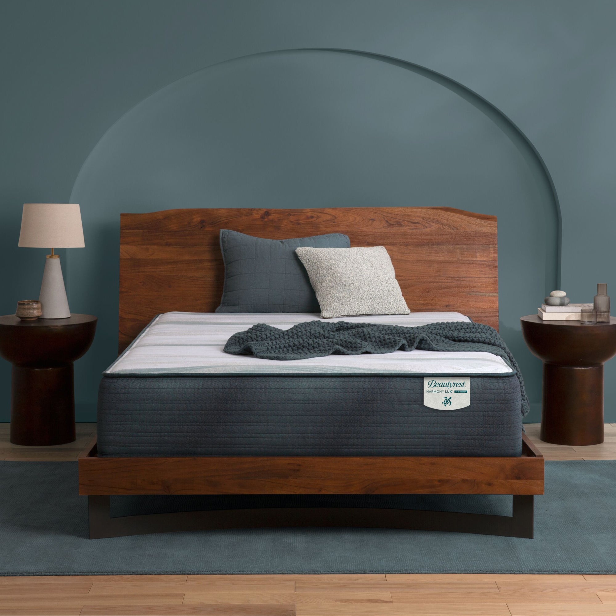 A Beautyrest Harmony Lux Hybrid mattress in a bedroom || series: Premier Ocean View Island || feel: medium