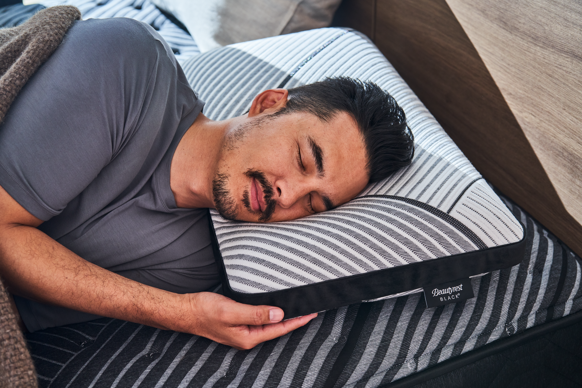 Beautyrest Black Luxury Foam Pillow